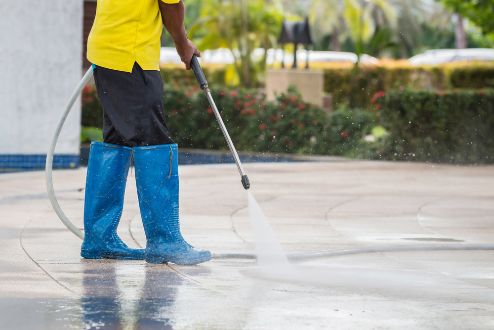concrete-driveway-cleaning-annapolis-maryland